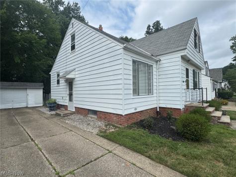 1132 Gordon Road Lyndhurst OH 44124