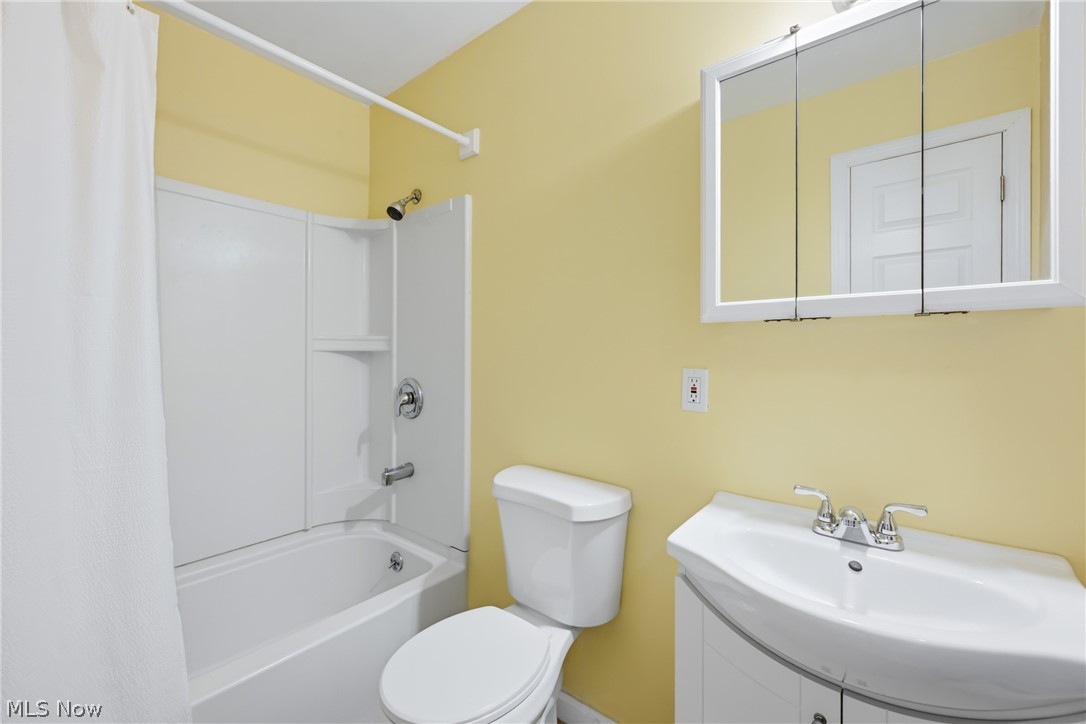 324 Superior Street Newton Falls OH 44444