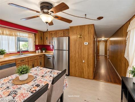 454 Westwoods Amherst OH 44001