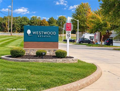 454 Westwoods Amherst OH 44001