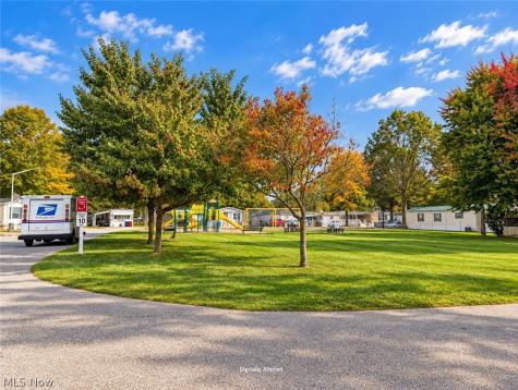 454 Westwoods Amherst OH 44001