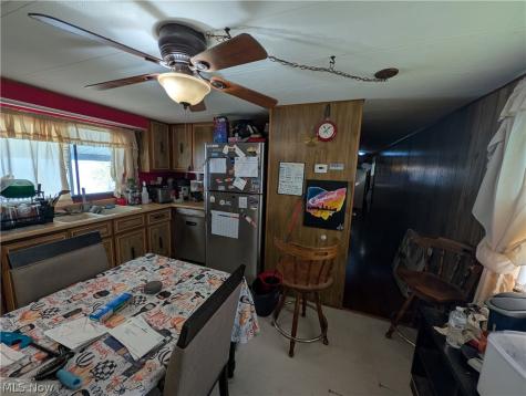 454 Westwoods Amherst OH 44001