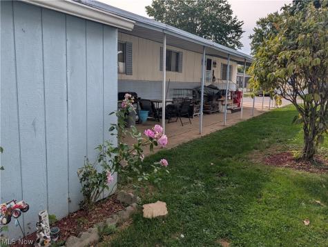 454 Westwoods Amherst OH 44001