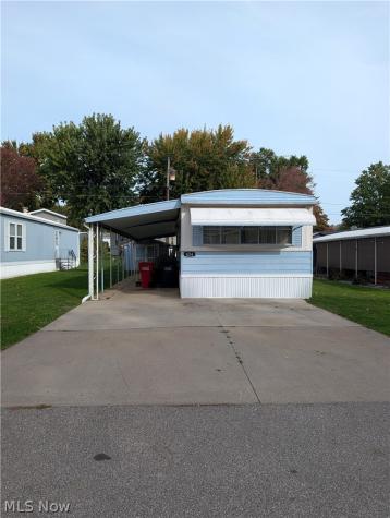 454 Westwoods Amherst OH 44001