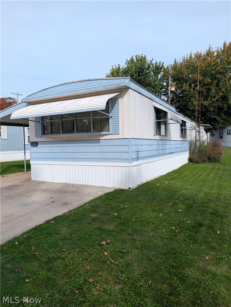 454 Westwoods Amherst OH 44001