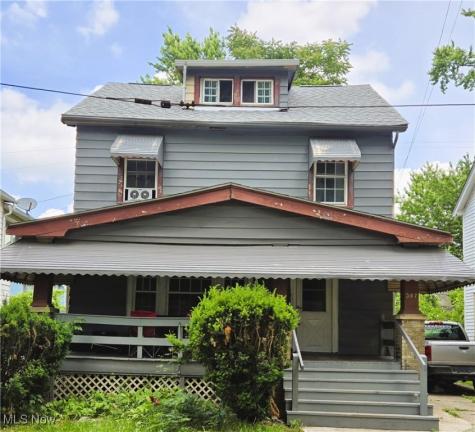 387 Cleveland Road Cleveland OH 44108