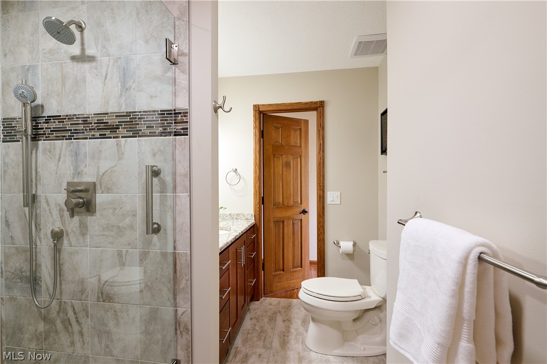 361 Crestview Drive Elyria OH 44035