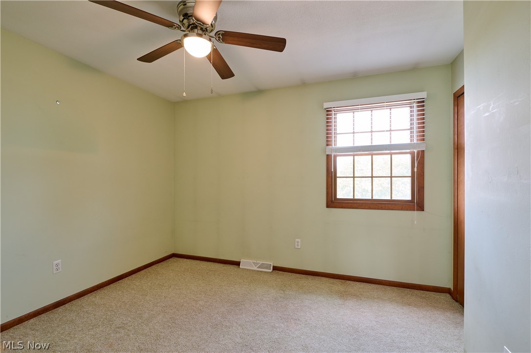 361 Crestview Drive Elyria OH 44035