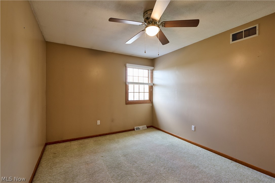 361 Crestview Drive Elyria OH 44035