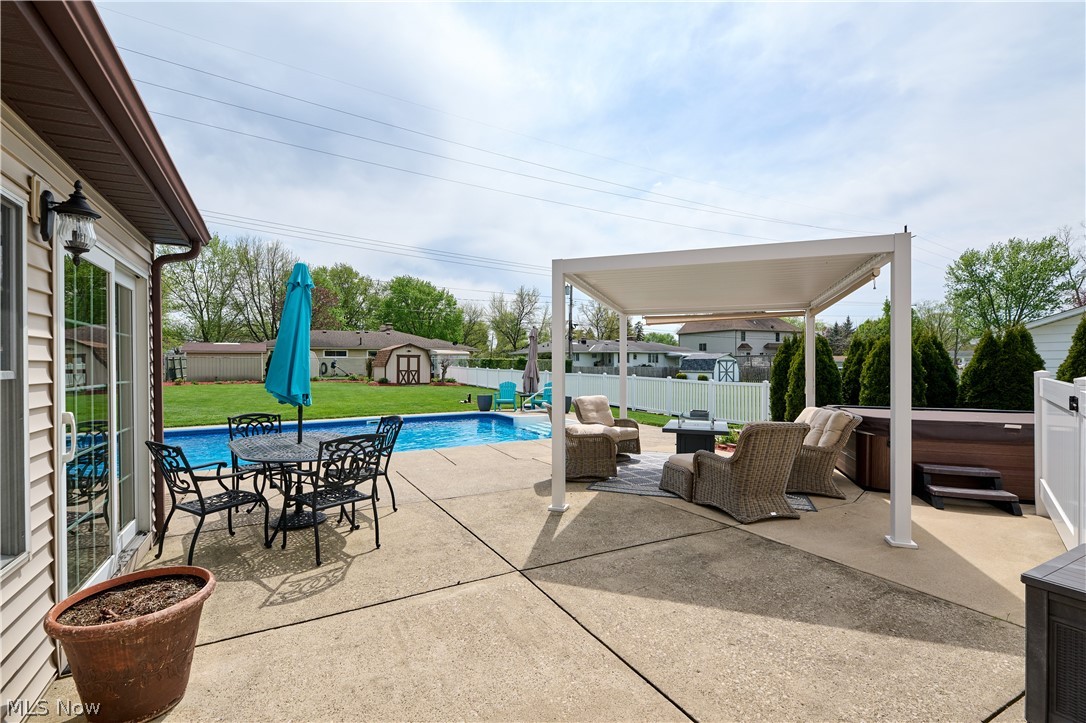 361 Crestview Drive Elyria OH 44035