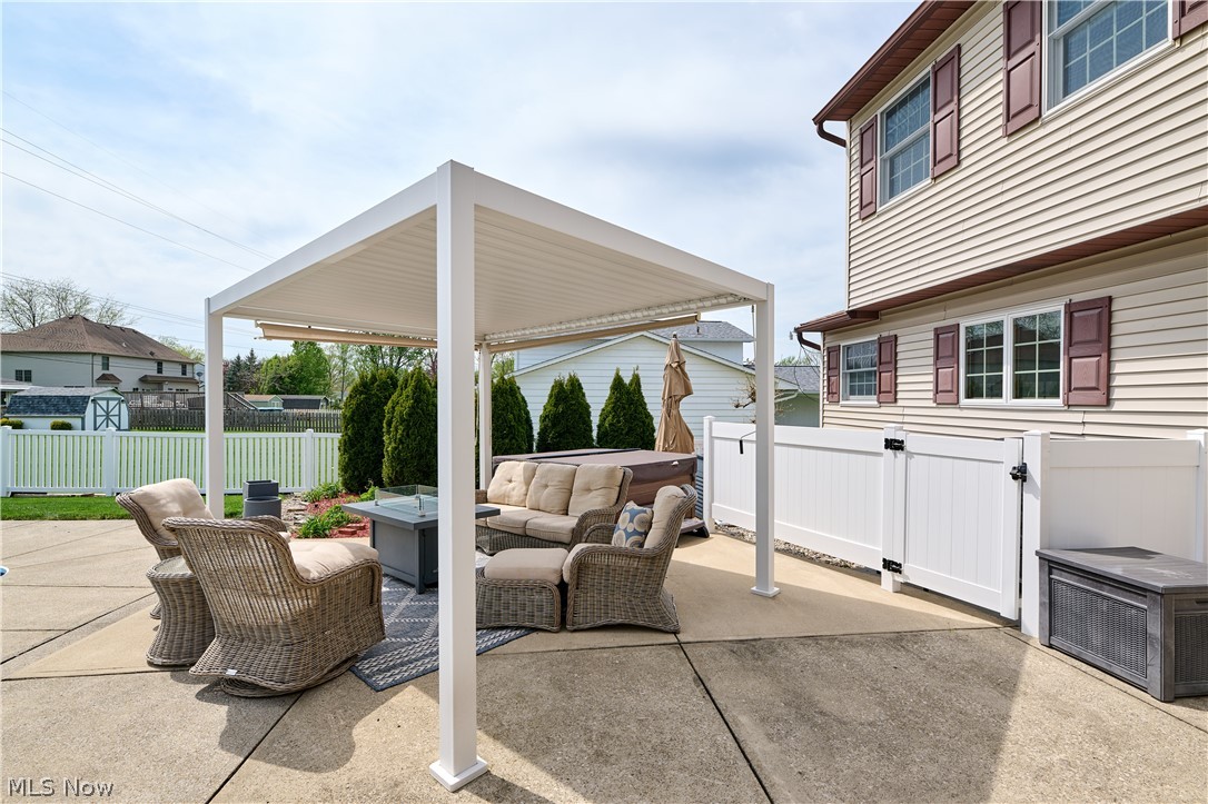 361 Crestview Drive Elyria OH 44035