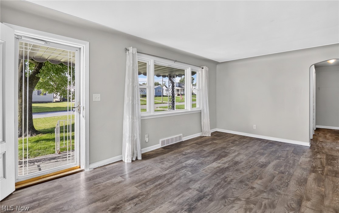 519 Creed Street Struthers OH 44471