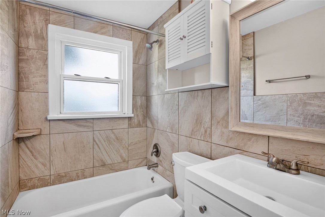 519 Creed Street Struthers OH 44471