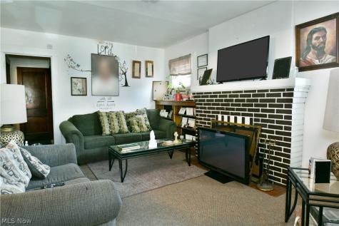 932 Brentwood Avenue Youngstown OH 44511