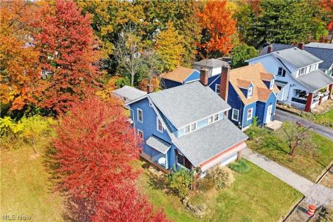 932 Brentwood Avenue Youngstown OH 44511