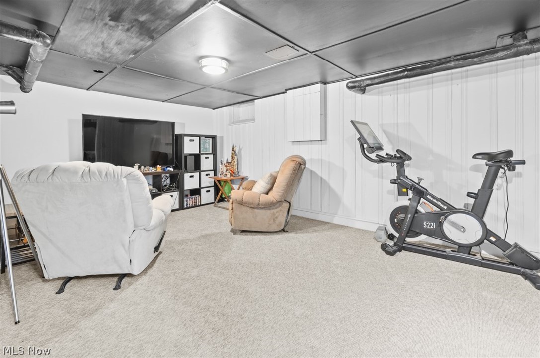 2548 Ashurst Road University Heights OH 44118