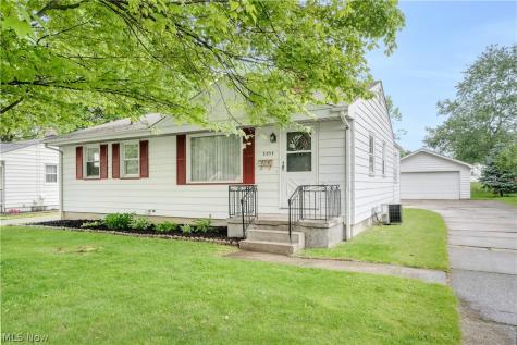 3854 Whippoorwill Lane Youngstown OH 44511