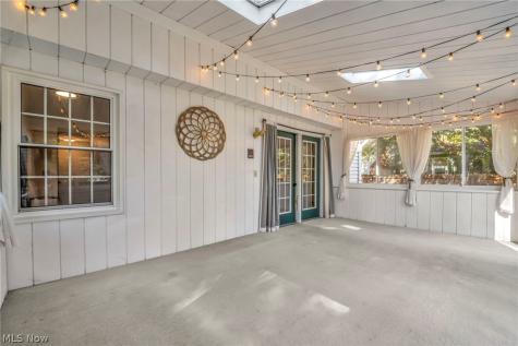 170 Prentiss Street Munroe Falls OH 44262