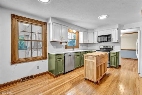 170 Prentiss Street Munroe Falls OH 44262