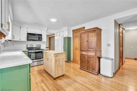 170 Prentiss Street Munroe Falls OH 44262
