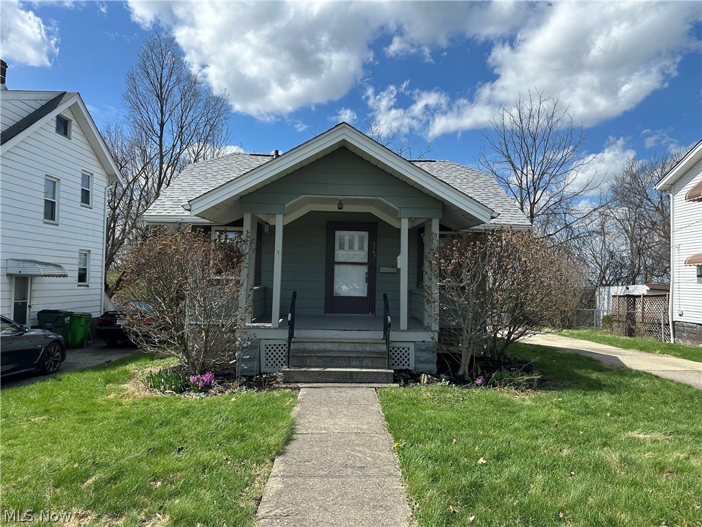 5040 E 88th Street Garfield Heights OH 44125