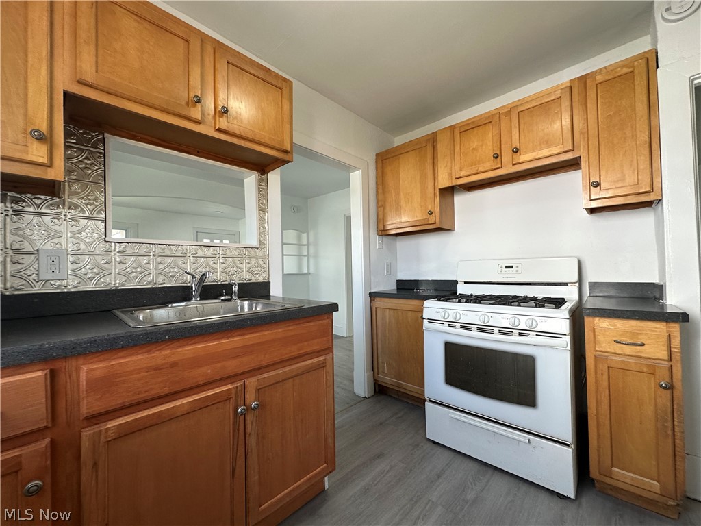 5040 E 88th Street Garfield Heights OH 44125