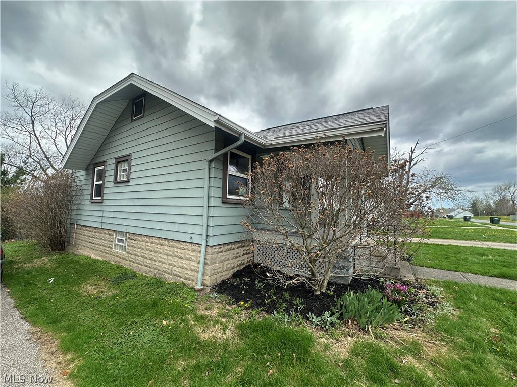 5040 E 88th Street Garfield Heights OH 44125