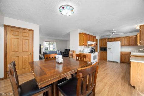 2327 Stonepath Street Lorain OH 44052