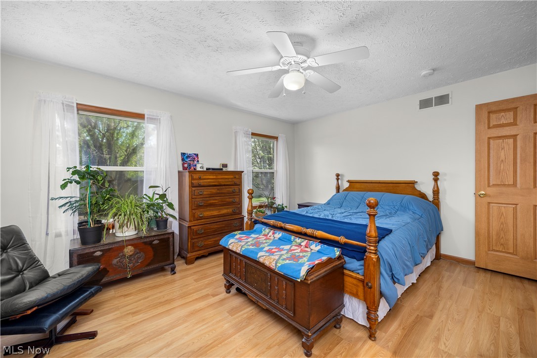 2327 Stonepath Street Lorain OH 44052