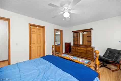 2327 Stonepath Street Lorain OH 44052