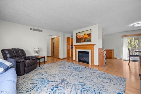 2327 Stonepath Street Lorain OH 44052