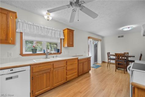 2327 Stonepath Street Lorain OH 44052