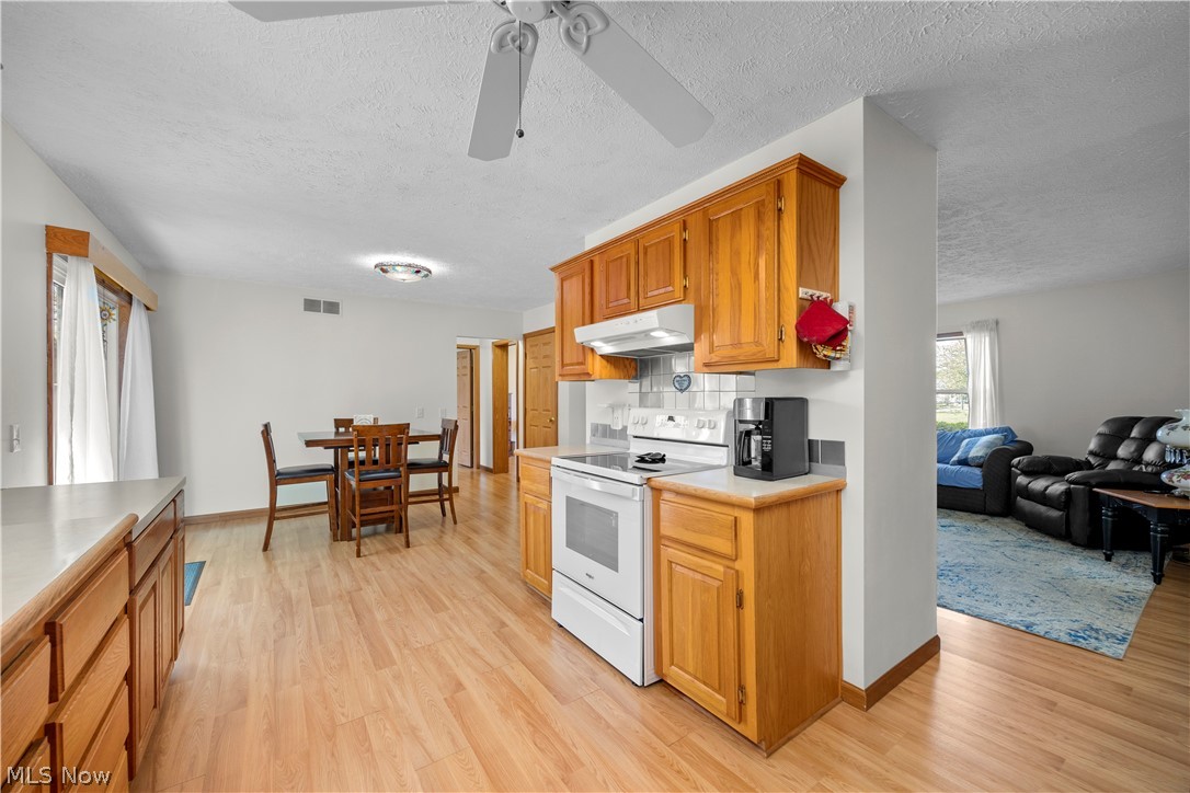 2327 Stonepath Street Lorain OH 44052