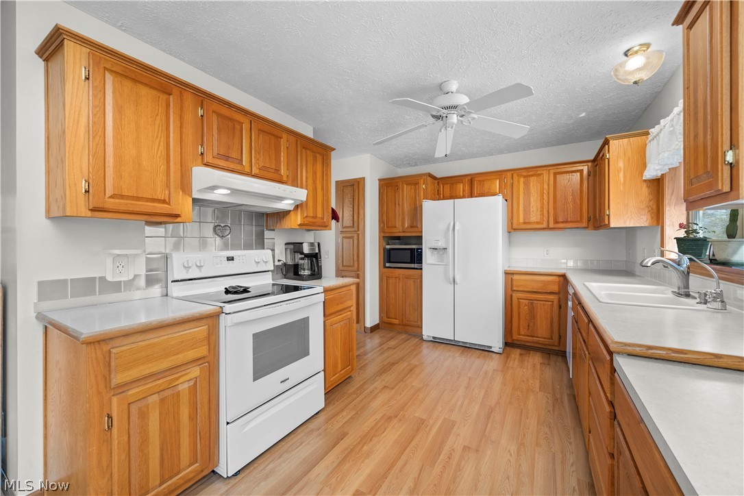 2327 Stonepath Street Lorain OH 44052