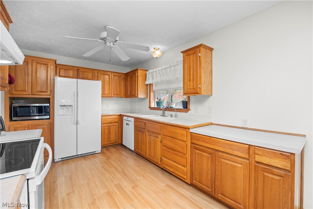 2327 Stonepath Street Lorain OH 44052