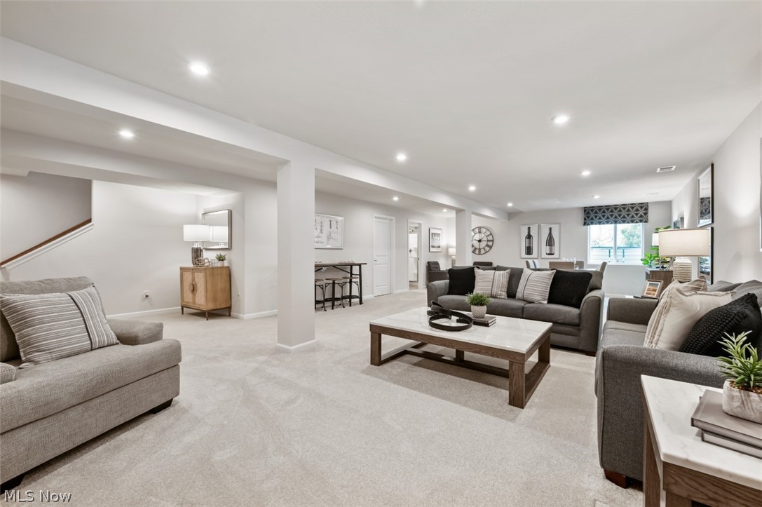1144 Hunting Hollow Grafton OH 44044