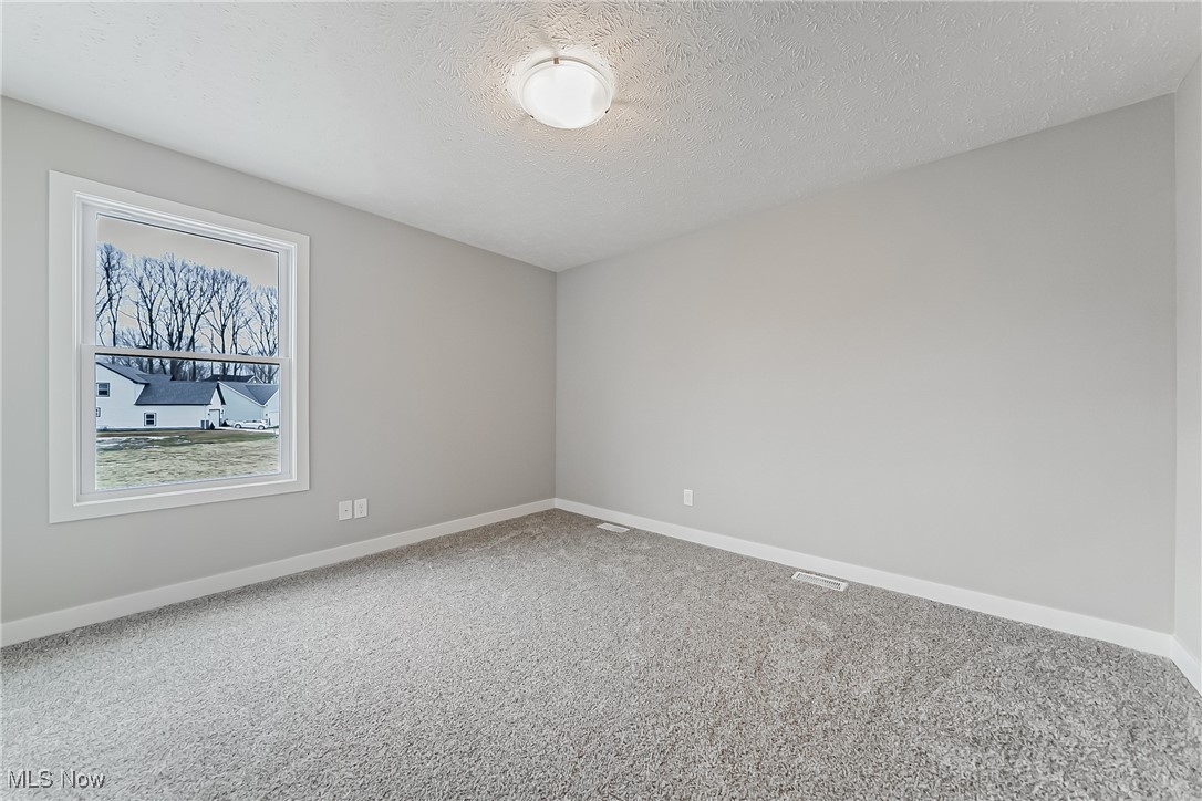 594 Iris Place Aurora OH 44202