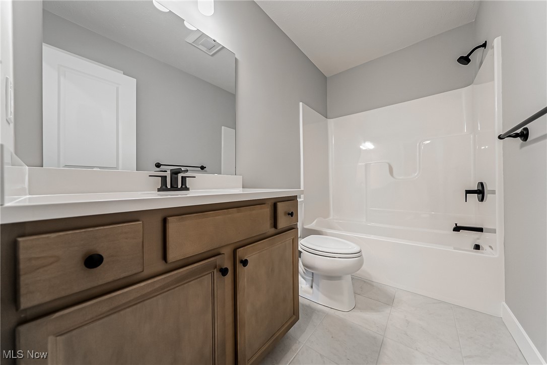 594 Iris Place Aurora OH 44202