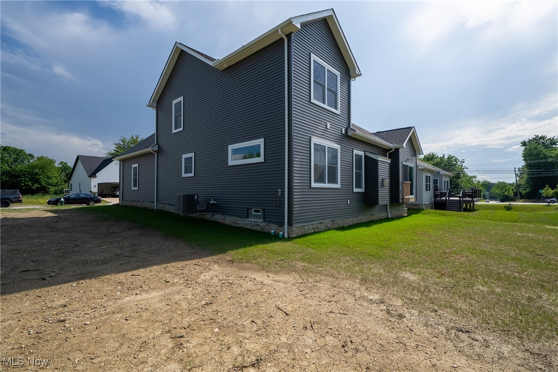 594 Iris Place Aurora OH 44202