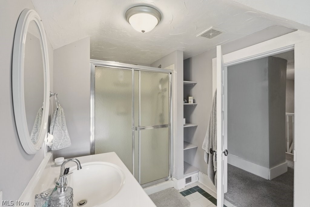 7981 Kinsman Road Novelty OH 44072