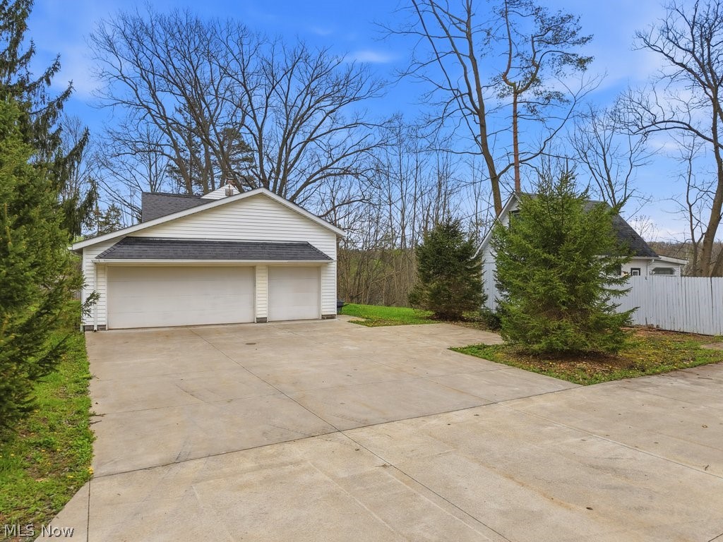 7981 Kinsman Road Novelty OH 44072