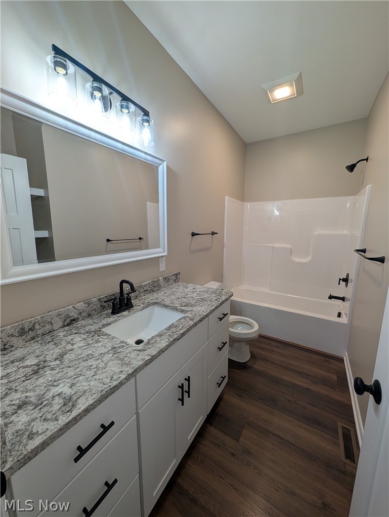 385 Thorn Way Doylestown OH 44230