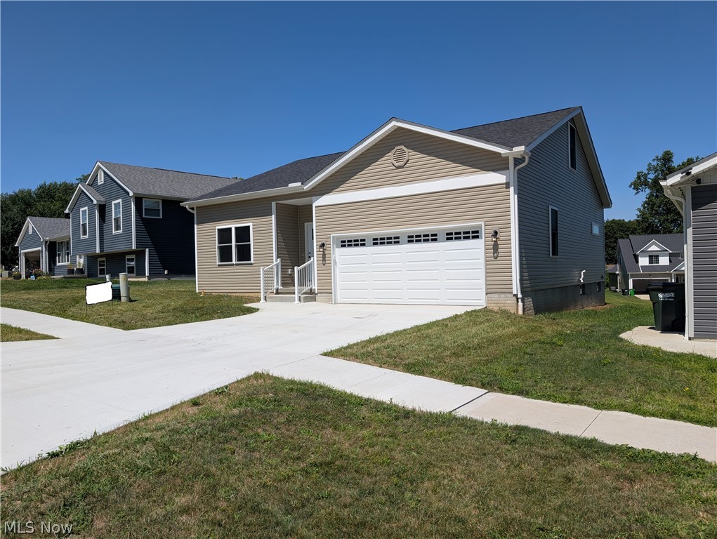 385 Thorn Way Doylestown OH 44230
