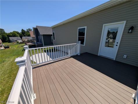 385 Thorn Way Doylestown OH 44230