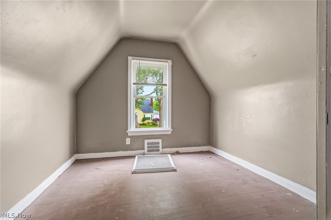 16117 Talford Avenue Cleveland OH 44128
