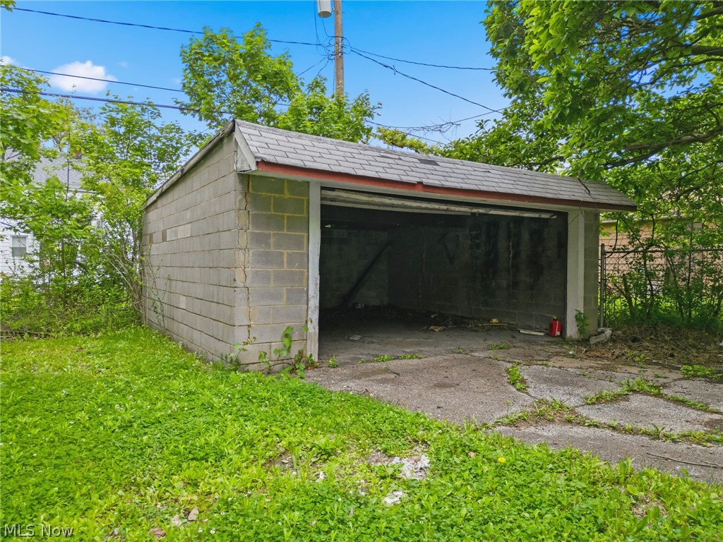 16117 Talford Avenue Cleveland OH 44128