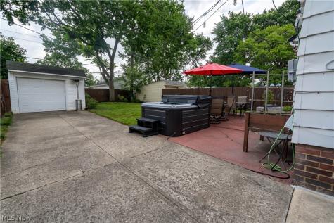 3193 W 139th Street Cleveland OH 44111