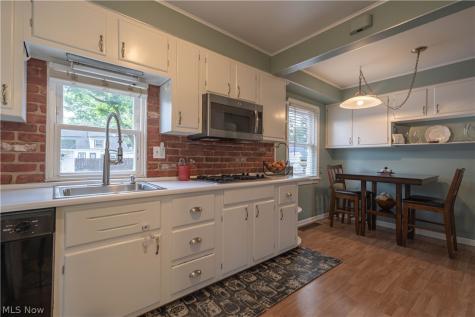 3193 W 139th Street Cleveland OH 44111