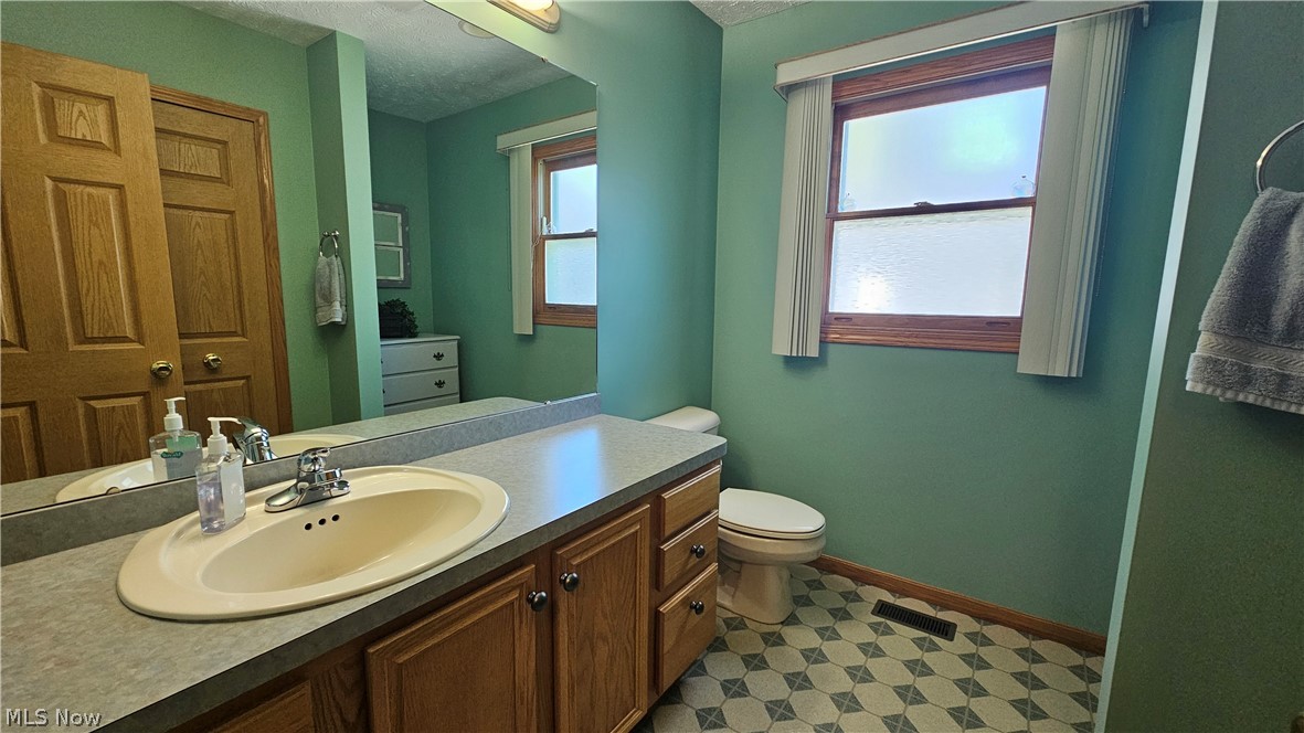 7392 Churchill Square Mentor OH 44060