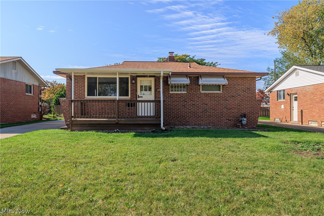 6392 Lockhaven Drive Brook Park OH 44142